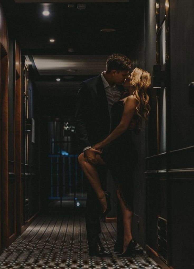 Kiedy romans przeradza się w miłość? 6 pytań jak odróżnić flirt od prawdziwego uczucia